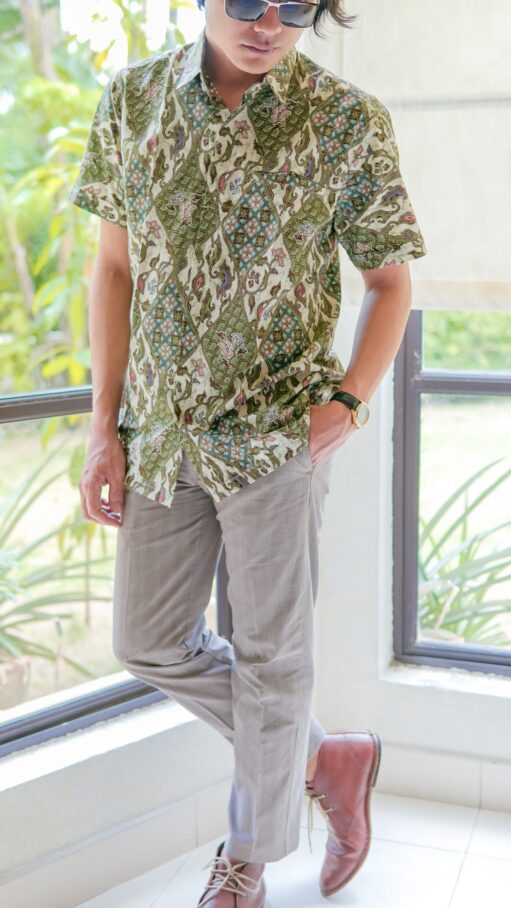 DSC05665-14 Uda Green Shirt