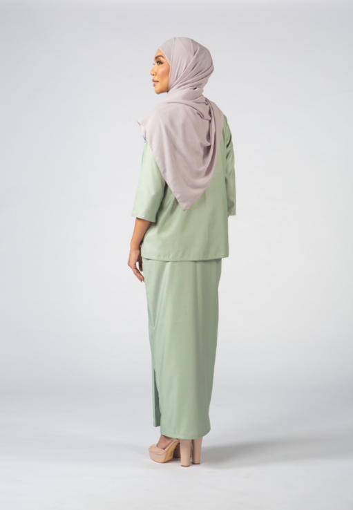 MINT GREEN